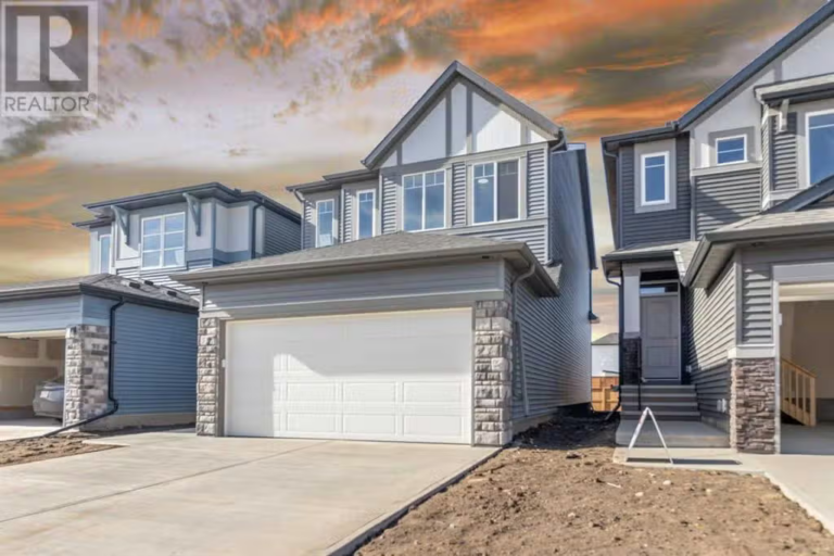 313 CORNER GLEN WAY