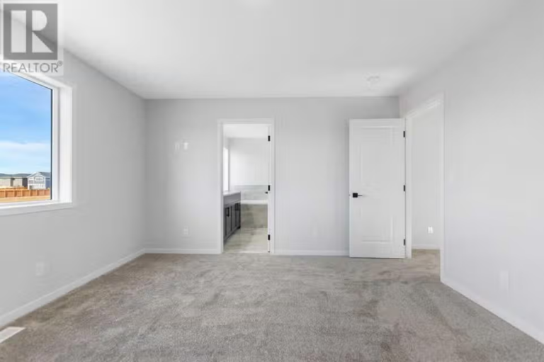 313 CORNER GLEN WAY