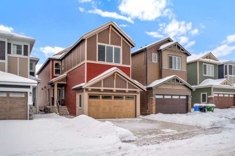 282 Homestead Terrace NE