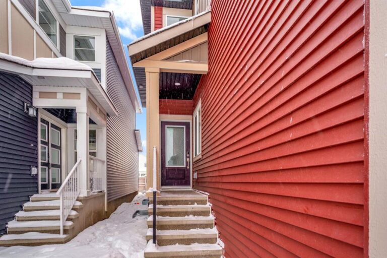 282 Homestead Terrace NE