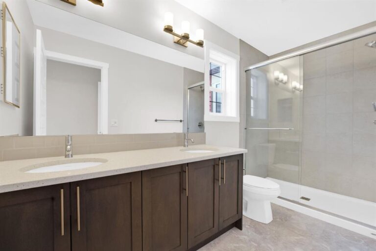 282 Homestead Terrace NE