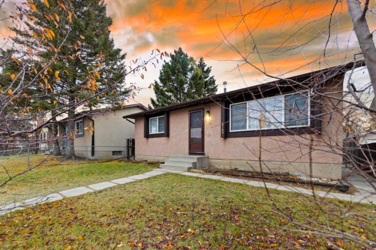 6709 29 Avenue NE