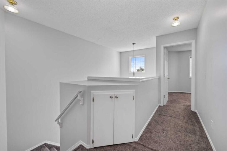 14 Tarington Park NE