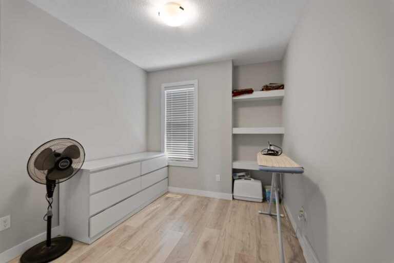 30 Cornerstone Manor NE #410