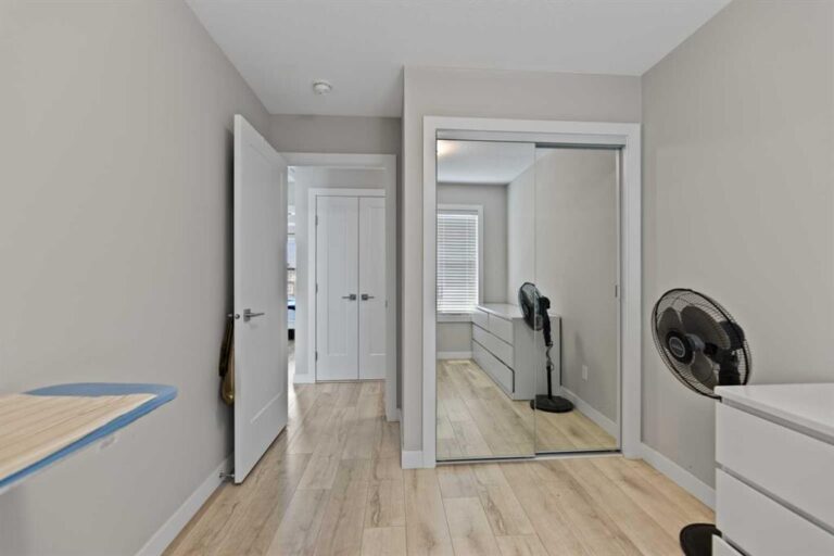 30 Cornerstone Manor NE #410