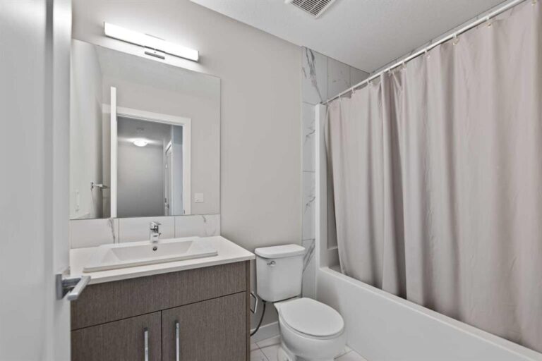 30 Cornerstone Manor NE #410