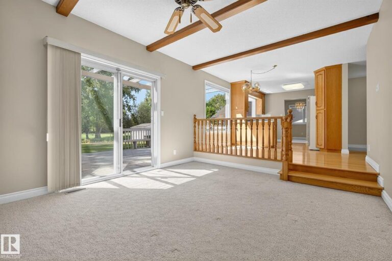 20 MARDALE Crescent