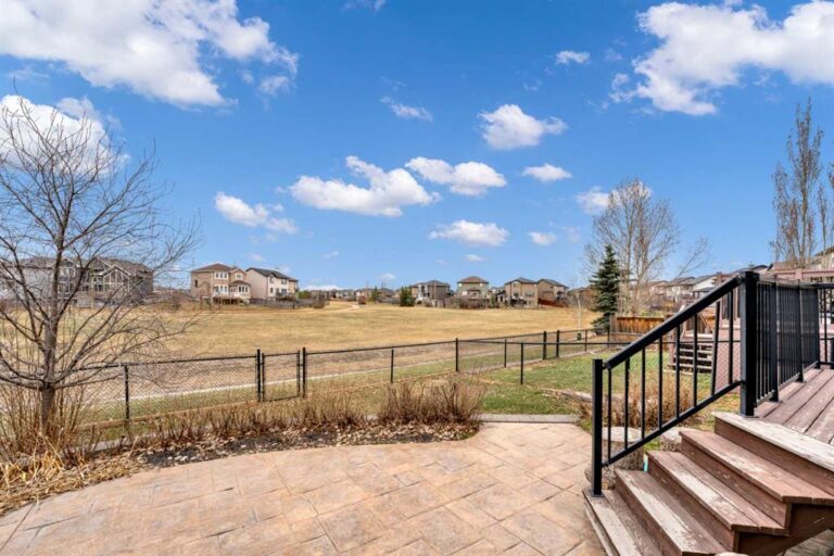 2101 Luxstone Boulevard SW