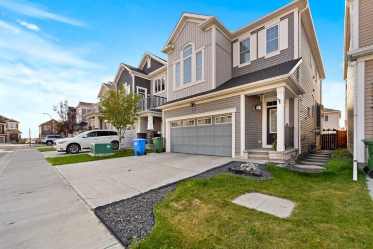 138 Cityside Way NE