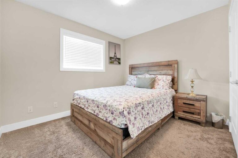 164 Rainbow Falls Heath