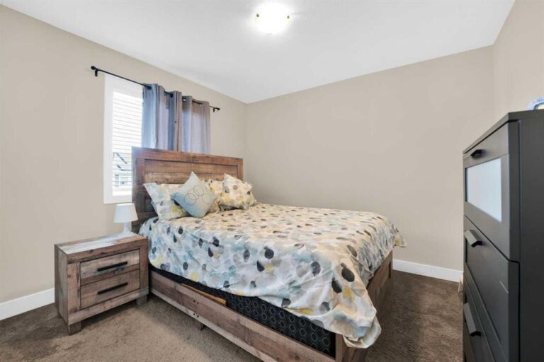 164 Rainbow Falls Heath
