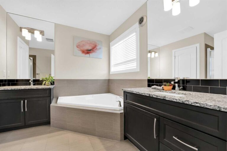 164 Rainbow Falls Heath