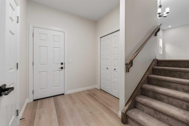 50 Homestead Common NE
