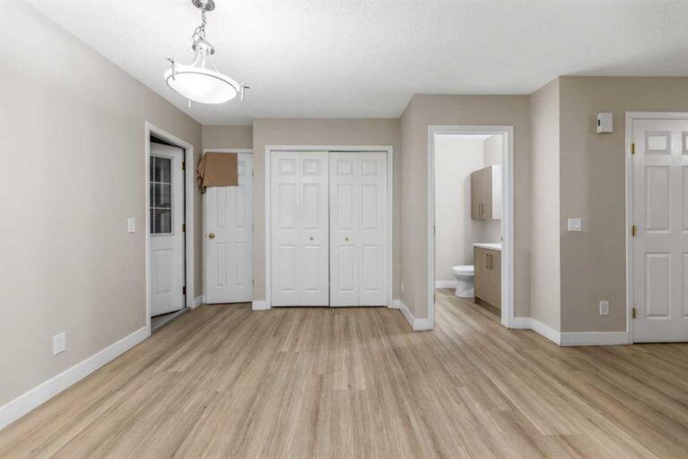 59 Saddlemont Manor NE