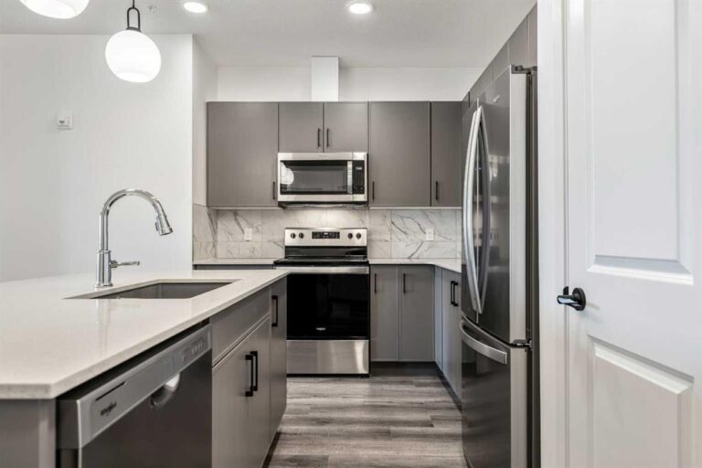 140 Mahogany Street SE #213