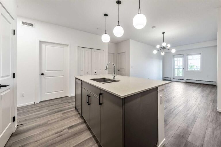 140 Mahogany Street SE #213