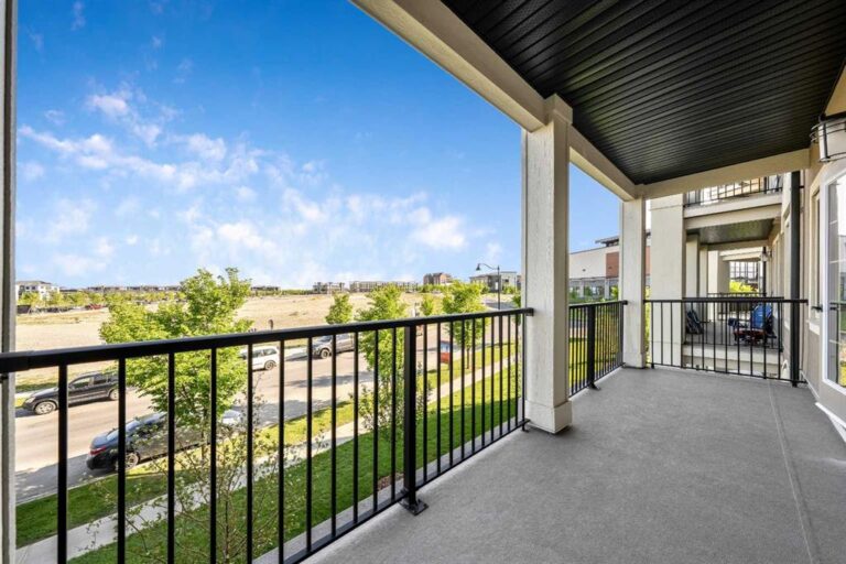 140 Mahogany Street SE #213