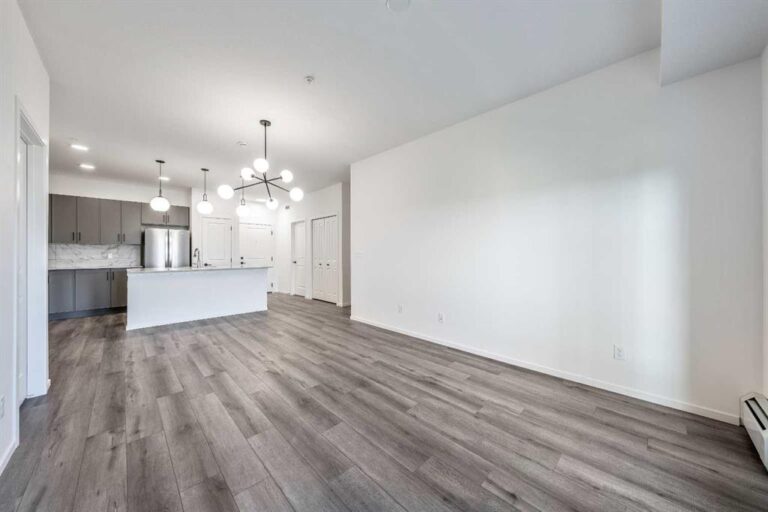 140 Mahogany Street SE #213