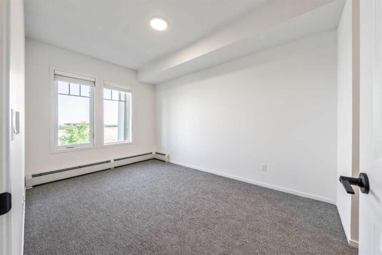 140 Mahogany Street SE #213
