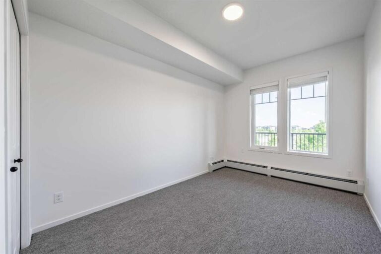 140 Mahogany Street SE #213