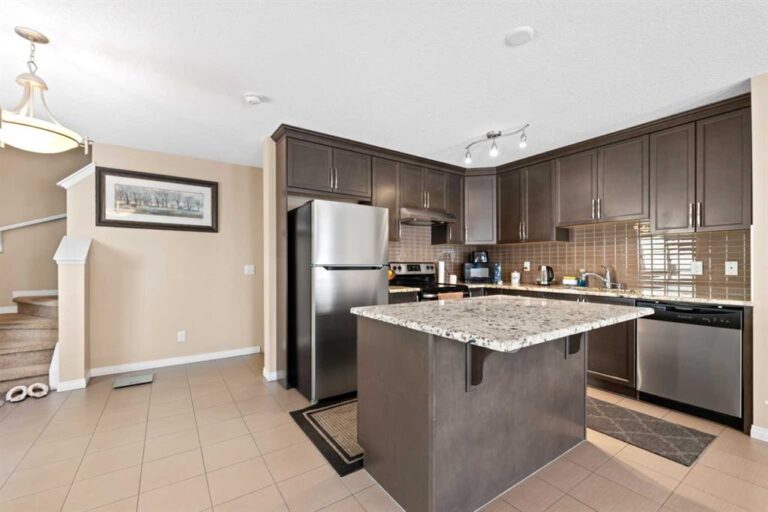 24 Cityscape Row NE