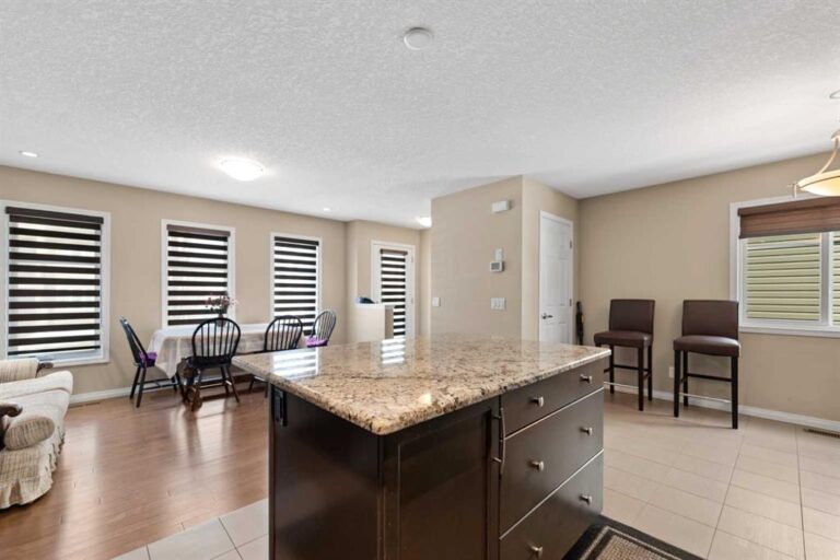 24 Cityscape Row NE