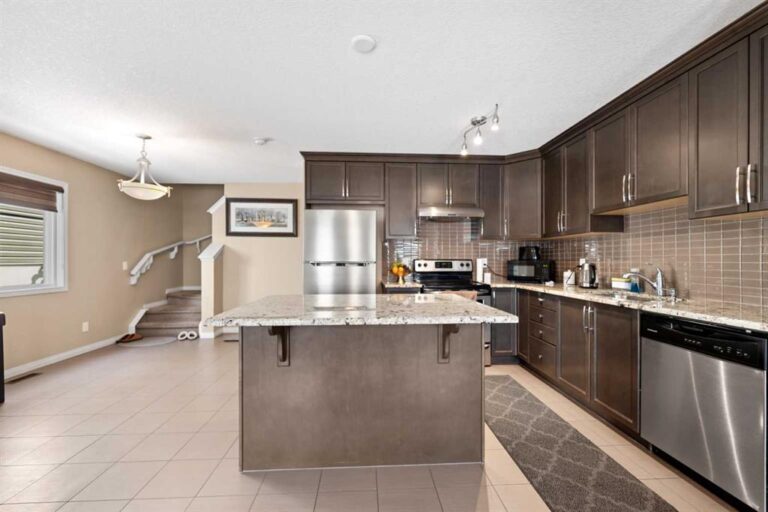 24 Cityscape Row NE