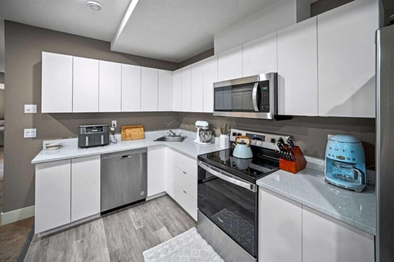 4410 17 Avenue NW