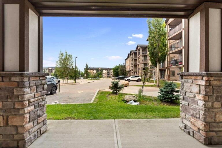 60 Panatella Street NW #1119