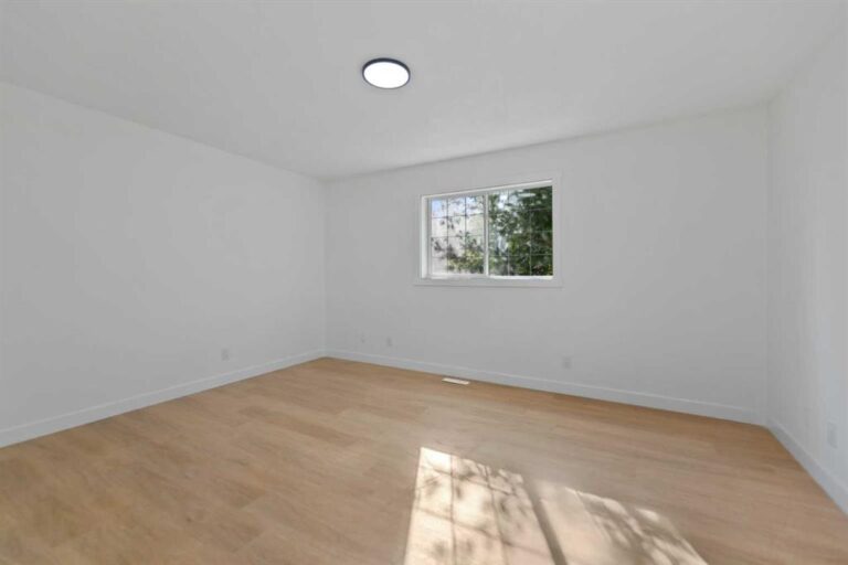 434 Harvest Grove Place NE
